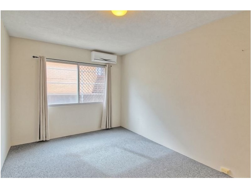 2/17 Strathairlie Square, Macgregor QLD 4109