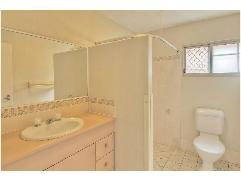 2/17 Strathairlie Square, Macgregor QLD 4109