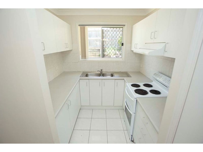 16 Hill Park Lane, Mount Gravatt East QLD 4122