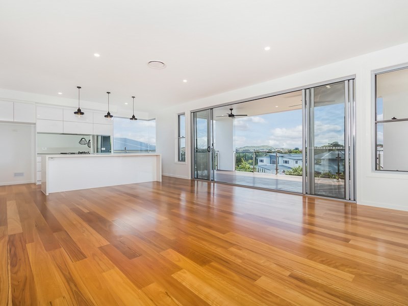 130 Ridgeview Street, Carindale QLD 4152