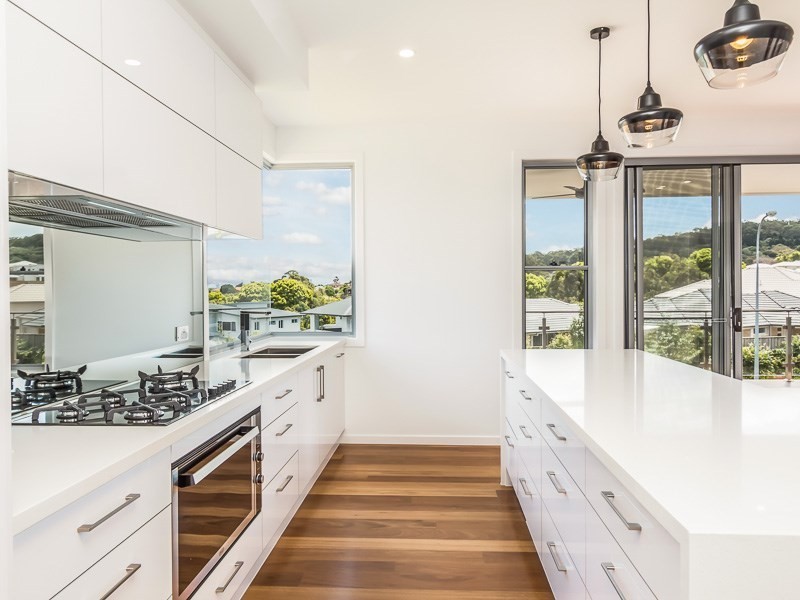 130 Ridgeview Street, Carindale QLD 4152