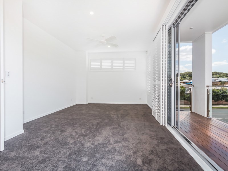 130 Ridgeview Street, Carindale QLD 4152