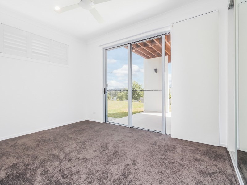 130 Ridgeview Street, Carindale QLD 4152