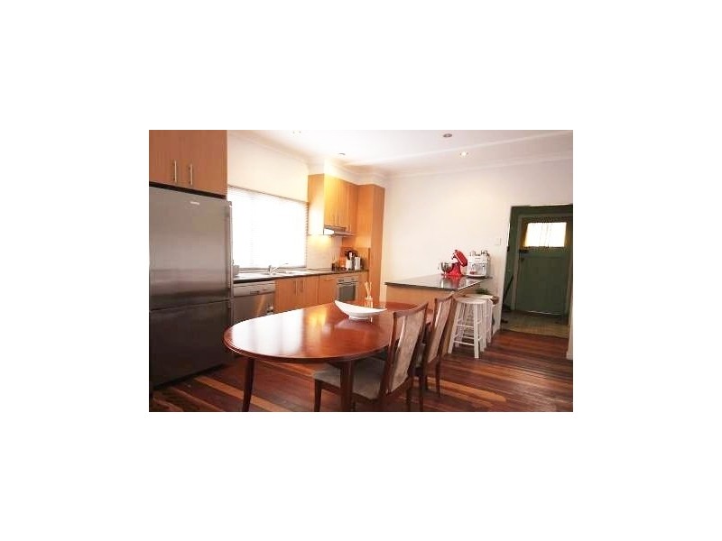 80 Broadwater Road, Mount Gravatt East QLD 4122