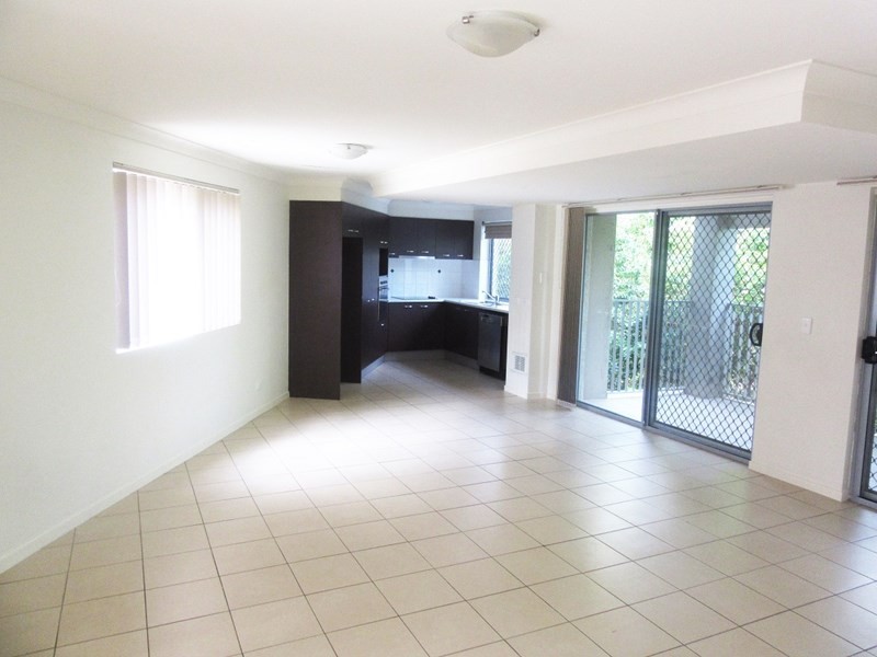 8/54 Hill Crescent, Carina Heights QLD 4152