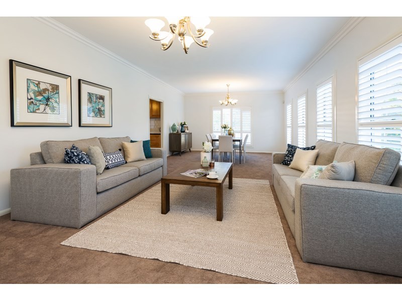 38 Woodland Street, Carindale QLD 4152