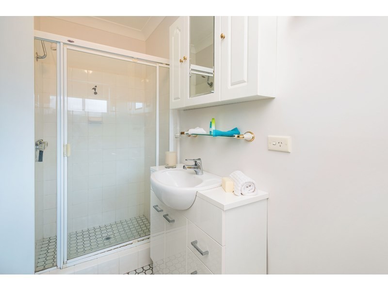 7 Midwood Street, Wishart QLD 4122