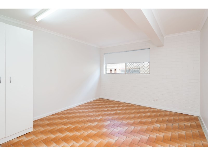 7 Midwood Street, Wishart QLD 4122