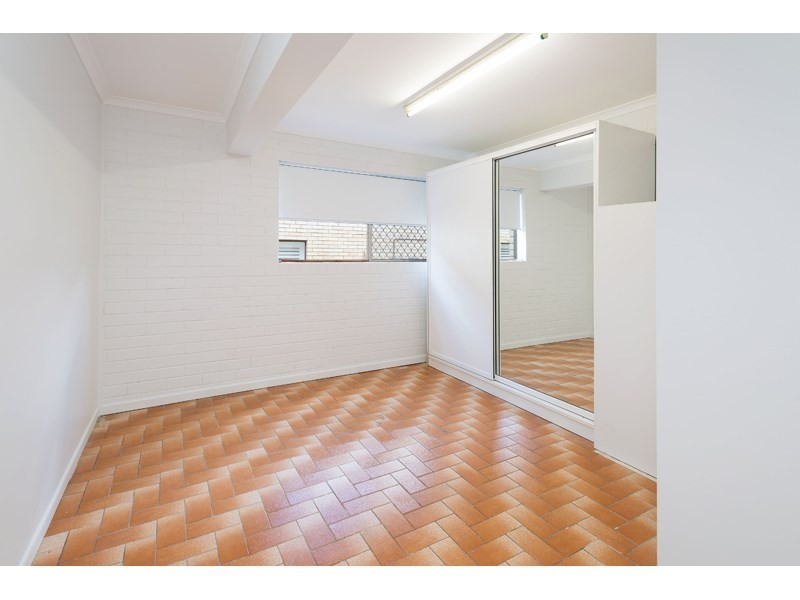 7 Midwood Street, Wishart QLD 4122