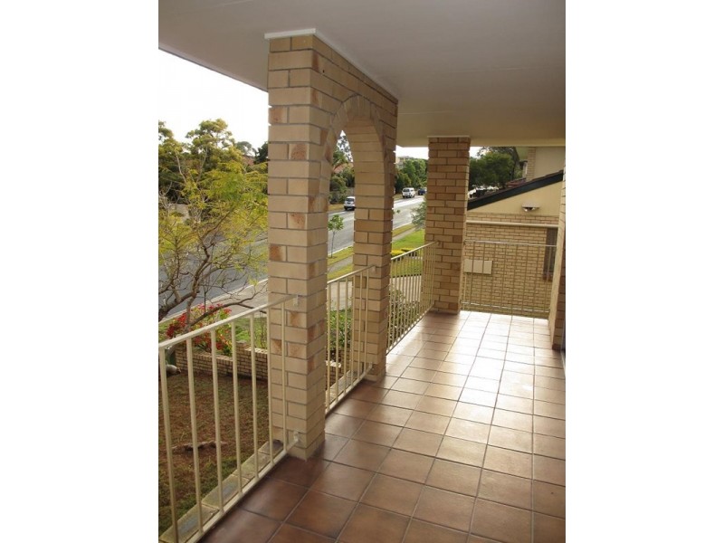 16 Fulton Street, Wishart QLD 4122