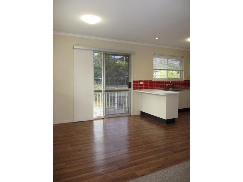 16 Fulton Street, Wishart QLD 4122
