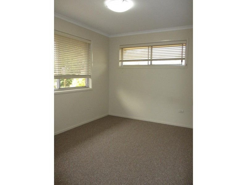 16 Fulton Street, Wishart QLD 4122