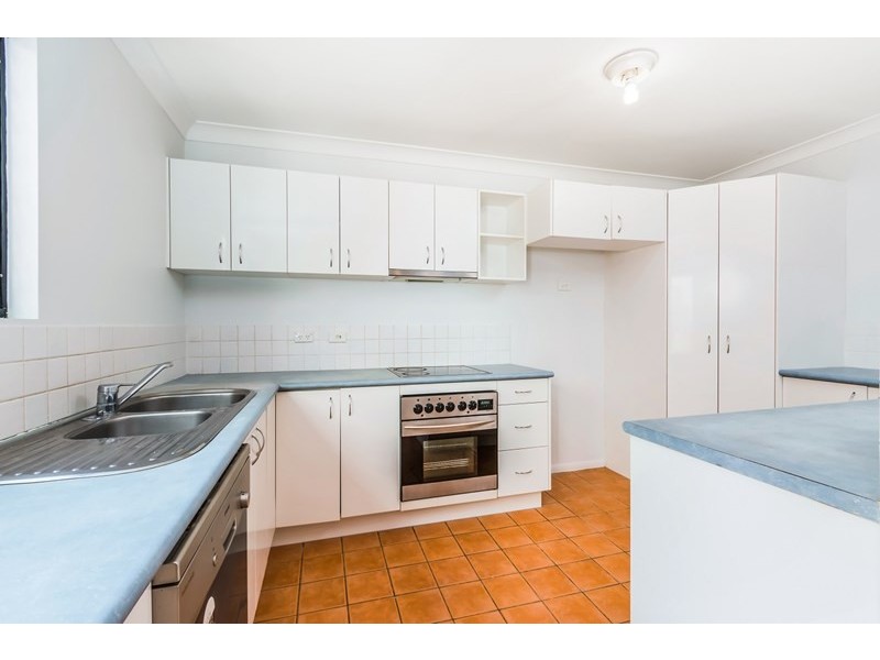 4/2200 Logan Road, Upper Mount Gravatt QLD 4122