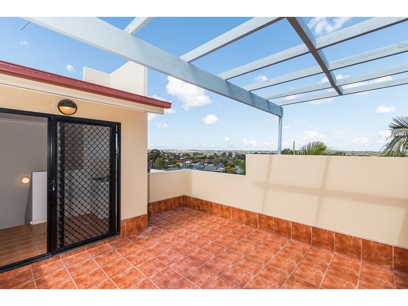 4/2200 Logan Road, Upper Mount Gravatt QLD 4122