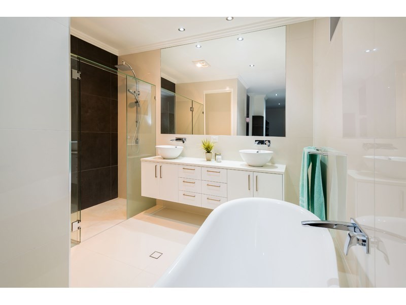 122 Ridgeview Street, Carindale QLD 4152