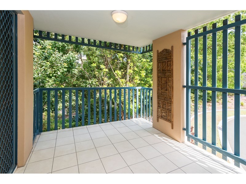 17/38 Palmer Street, Greenslopes QLD 4120