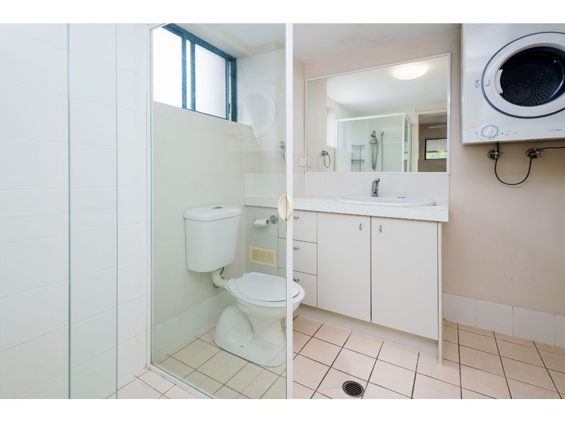 17/38 Palmer Street, Greenslopes QLD 4120