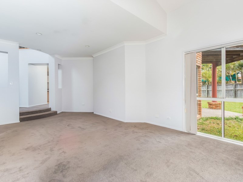 60 Kirra Place, Carindale QLD 4152