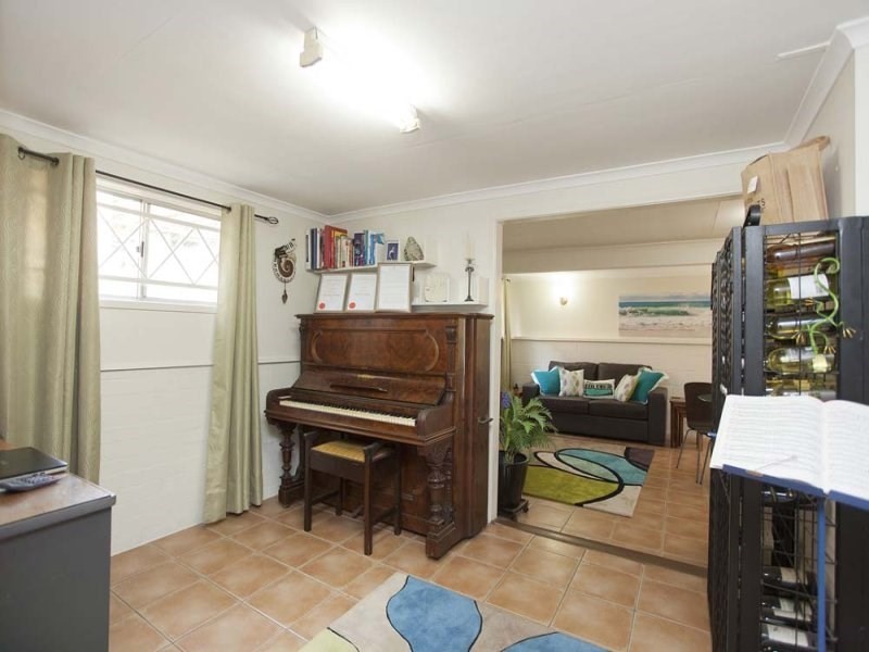 79 Garie Street, Wishart QLD 4122