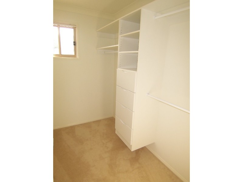 23 Gordon Parade, Mount Gravatt East QLD 4122