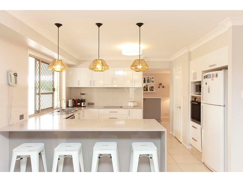 3 Coachwood Court, Mackenzie QLD 4156