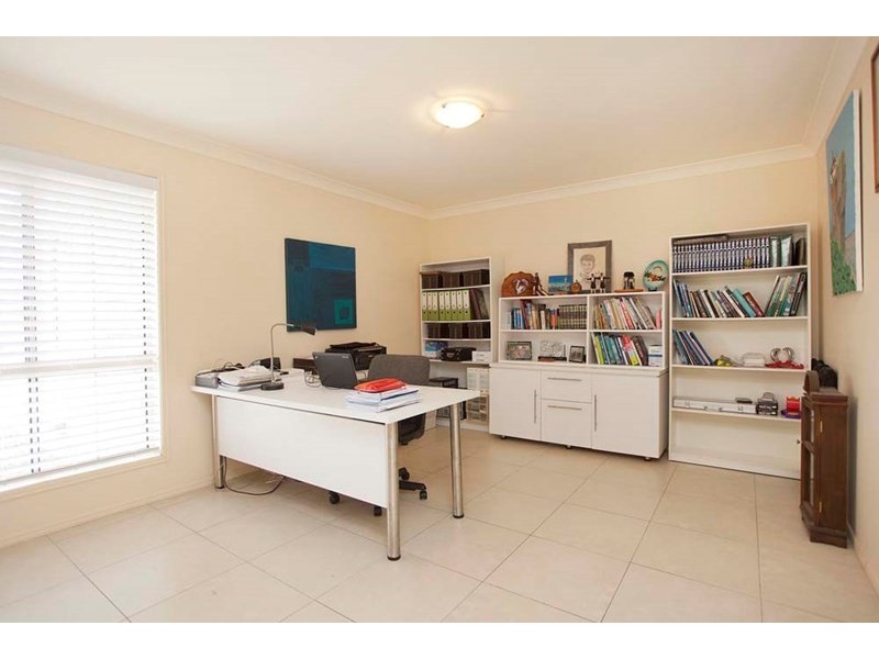 3 Coachwood Court, Mackenzie QLD 4156