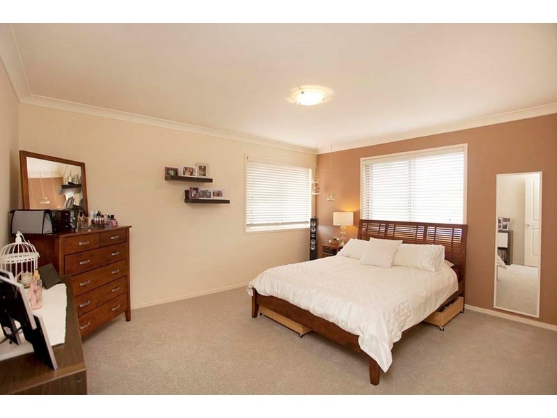 3 Coachwood Court, Mackenzie QLD 4156