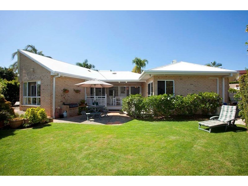 8 Oxford Close, Carindale QLD 4152