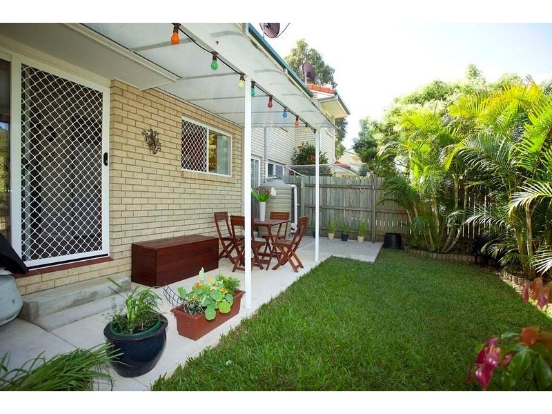 2/19 Likala Street, Wishart QLD 4122