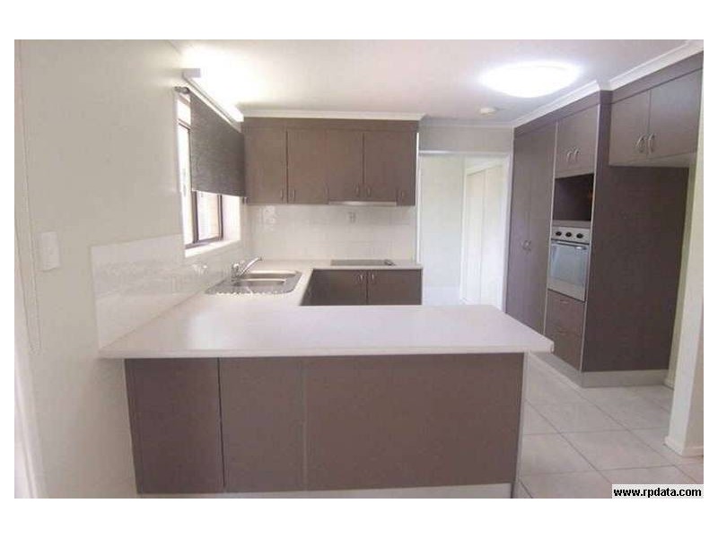 34 Narelle Crescent, Rochedale South QLD 4123