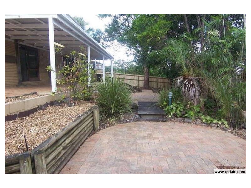 34 Narelle Crescent, Rochedale South QLD 4123