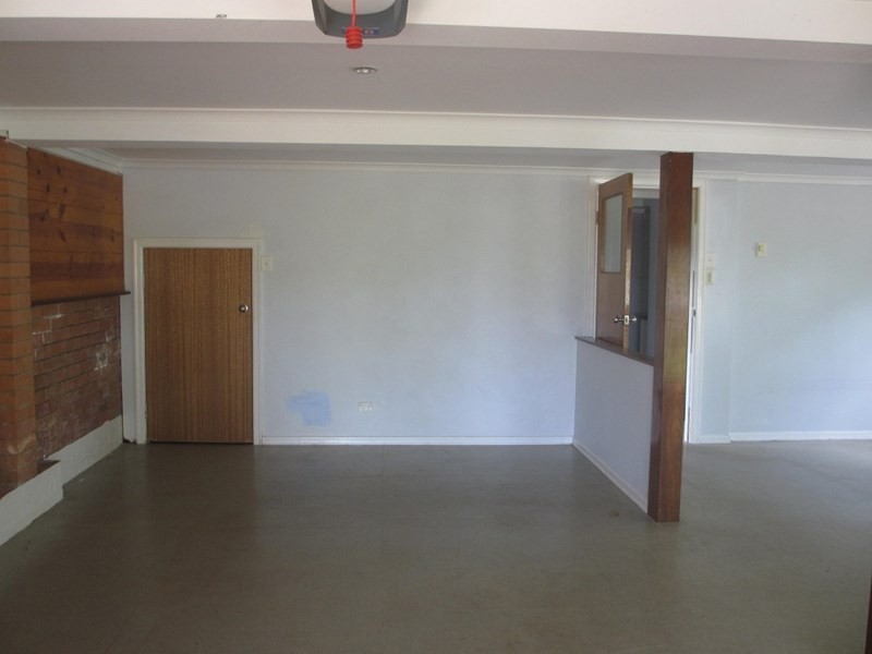 17 Dagmar Street, Holland Park West QLD 4121