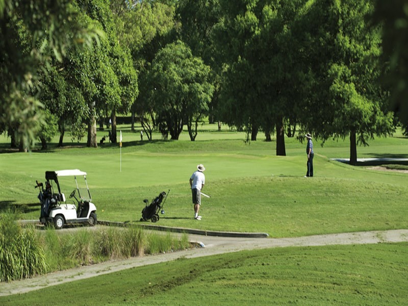 82 Ridgeview Street, Carindale QLD 4152