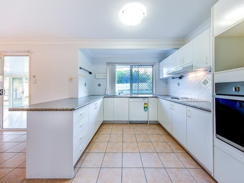 12 Begonia Place, Calamvale QLD 4116