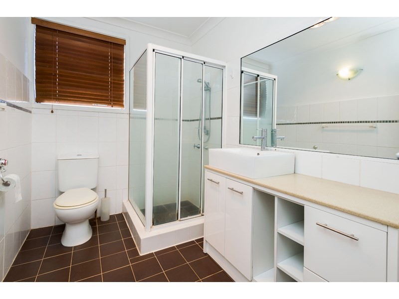 5/9 Bedser Street, Macgregor QLD 4109