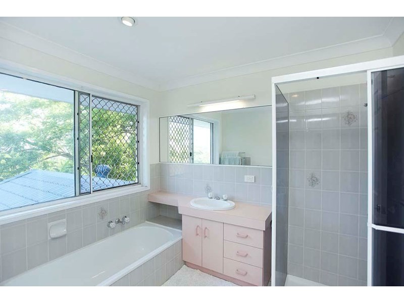 15 Aletta Street, Shailer Park QLD 4128