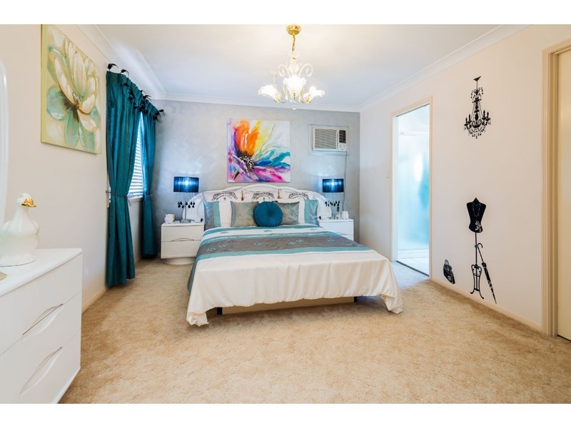 75 Michelangelo Crescent, Mackenzie QLD 4156