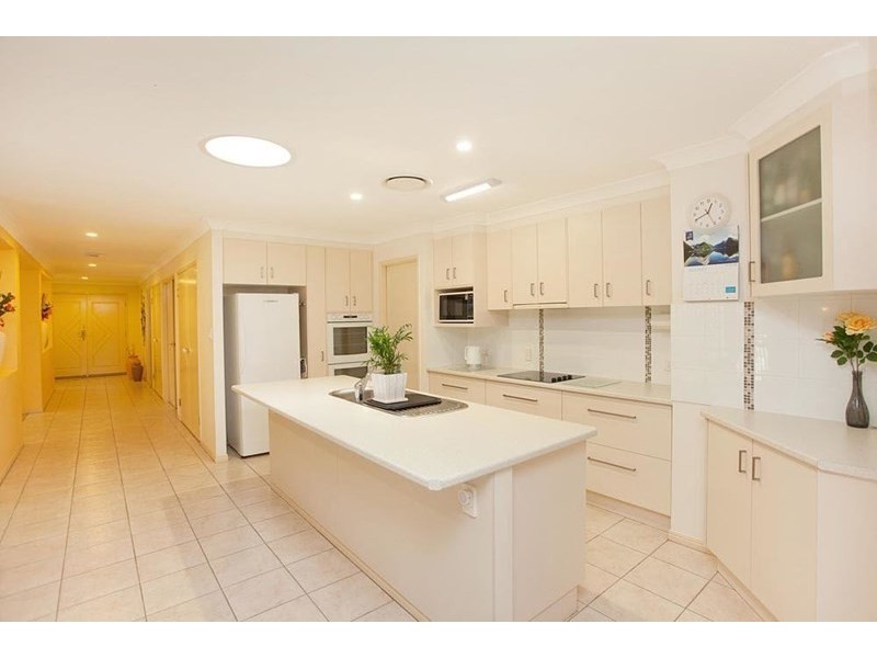 25 Rivergum Place, Mackenzie QLD 4156