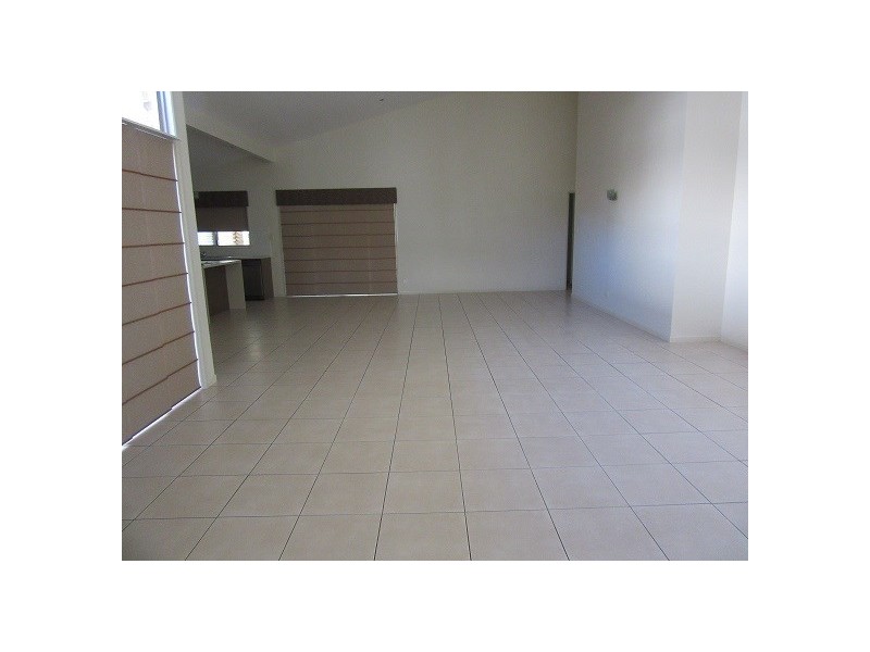 21 Watervale Place, Calamvale QLD 4116