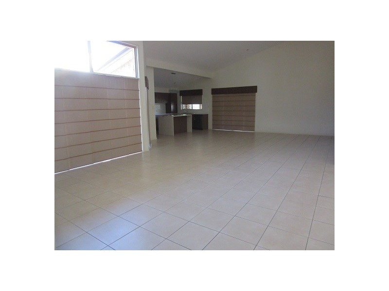 21 Watervale Place, Calamvale QLD 4116