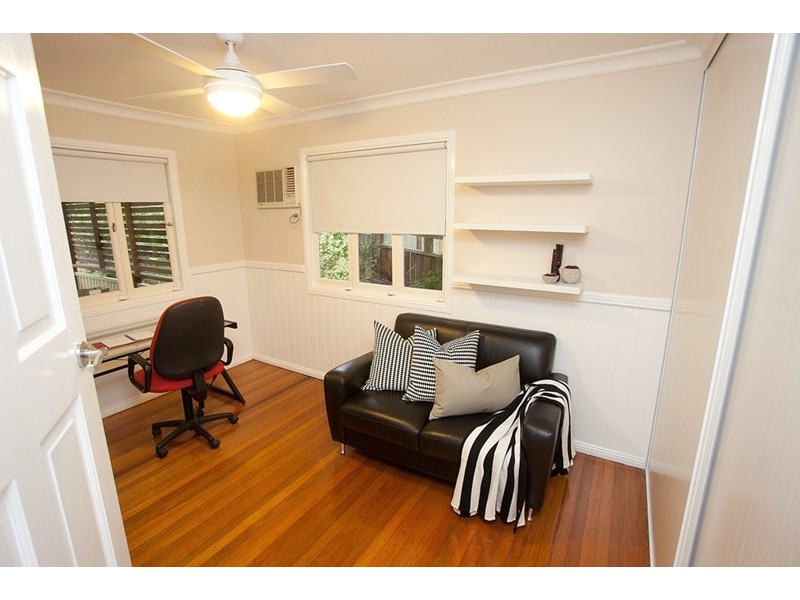 28 Crewe Street, Mount Gravatt East QLD 4122