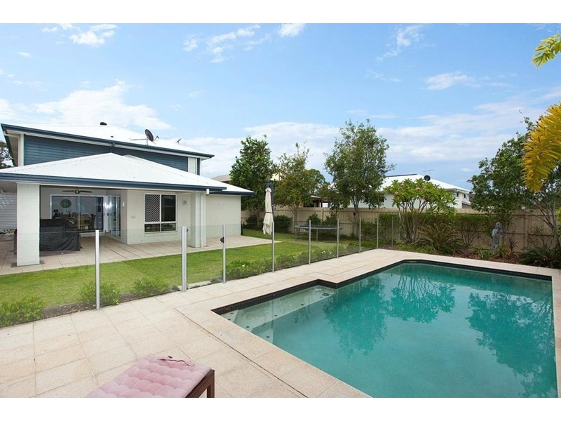 21 Sovereign Close, Wishart QLD 4122