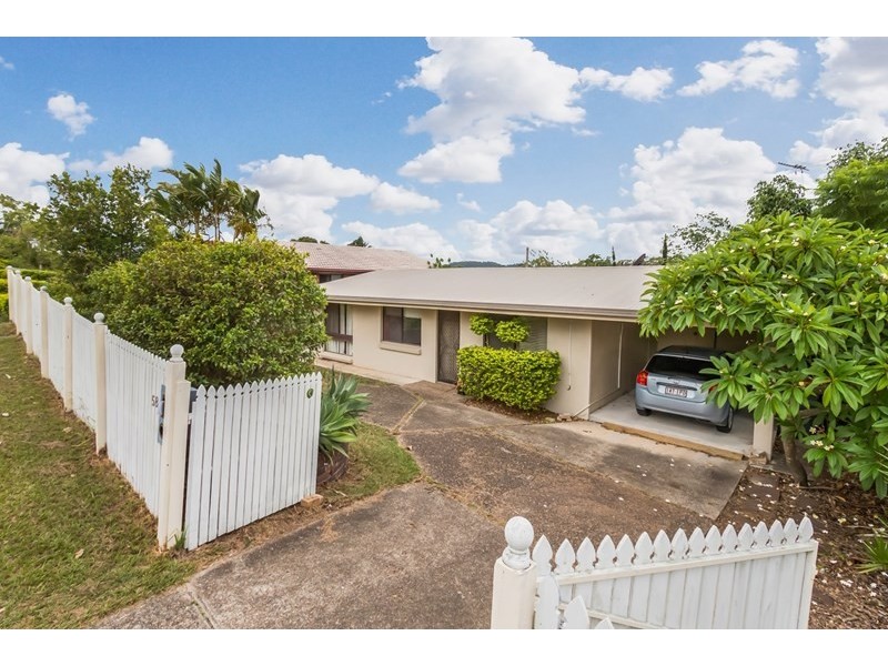 58 Ham Road, Mansfield QLD 4122