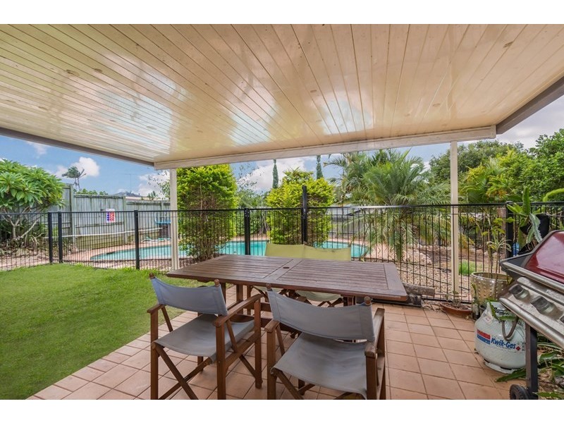 58 Ham Road, Mansfield QLD 4122