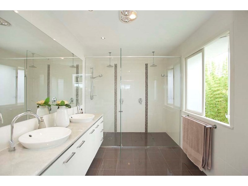 4 Cary Street, Mount Gravatt East QLD 4122