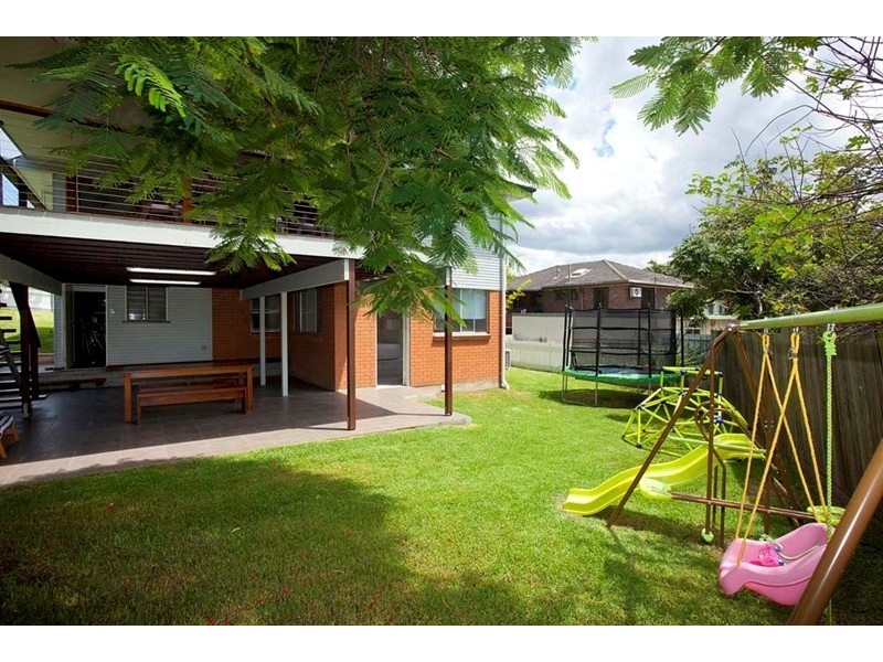 4 Cary Street, Mount Gravatt East QLD 4122