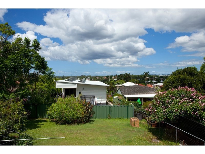4 Curfew Street, Upper Mount Gravatt QLD 4122