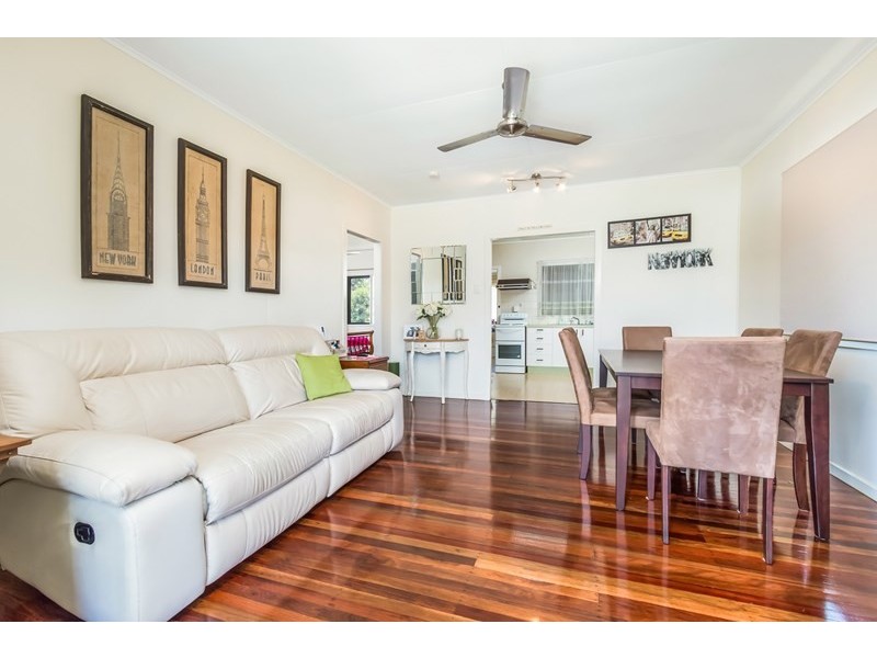 51 Lindwall Street, Upper Mount Gravatt QLD 4122