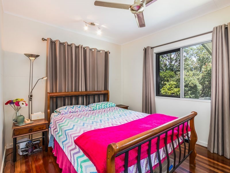 51 Lindwall Street, Upper Mount Gravatt QLD 4122
