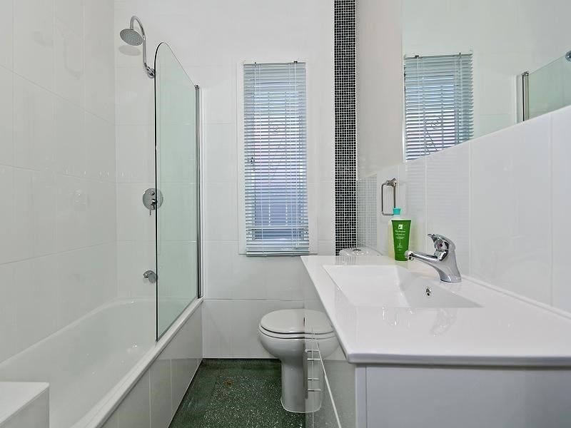 19 Kensington Avenue, Seven Hills QLD 4170